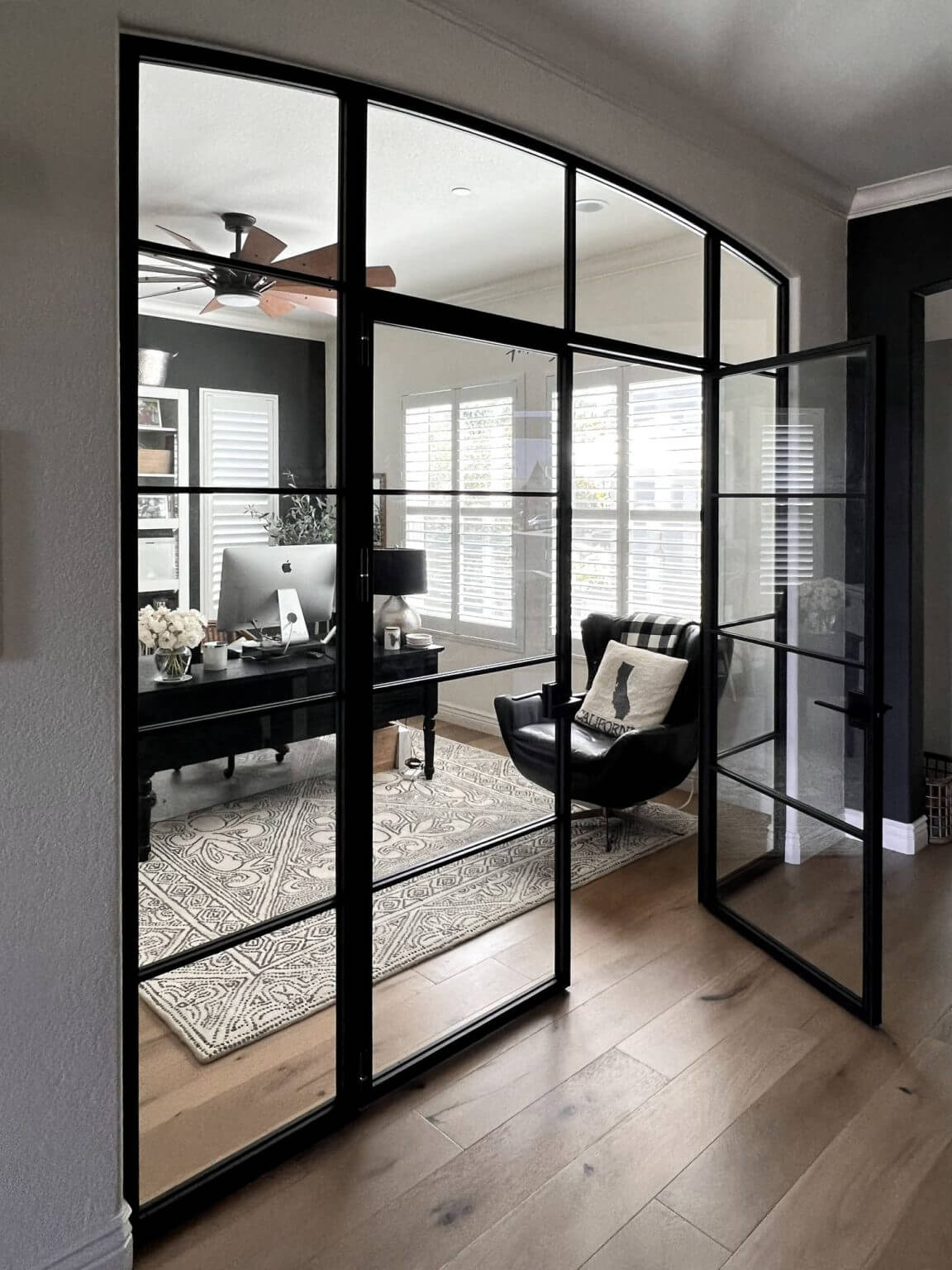 Steel Partition – Swing Door